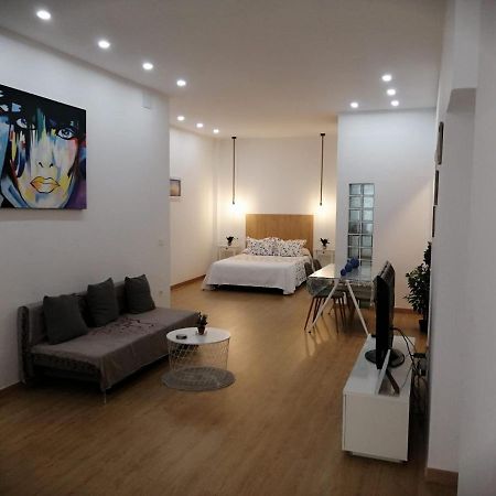 Apartamento Luna De Noviembre Malaga Exterior photo